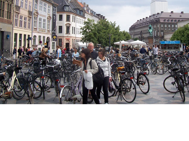Copenhagen is focused on the arts, design, tradition and cycling. Here are a few ideas to make the most of this eco-friendly city.