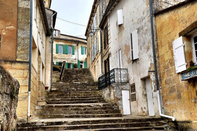 Bordeaux is a port city on the Garonne River in the Gironde department in southwestern France.