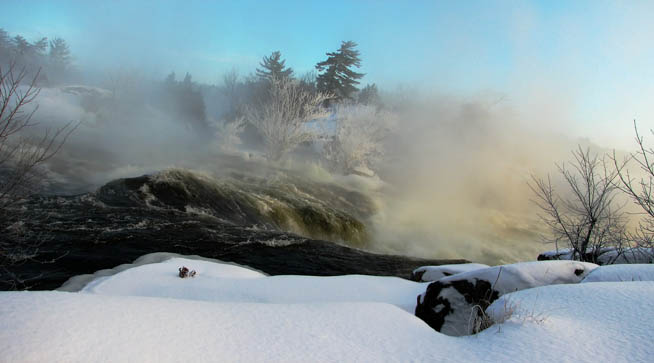 Snowy vacations in Ontario