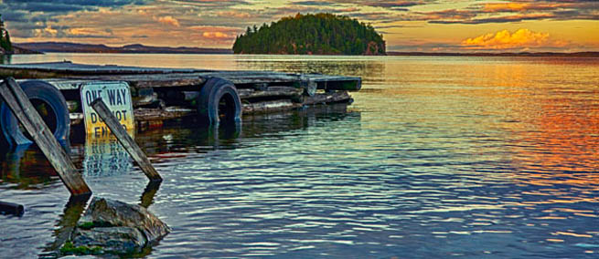 Watching sunsets is a wonderfun part of a Canadian road trip.